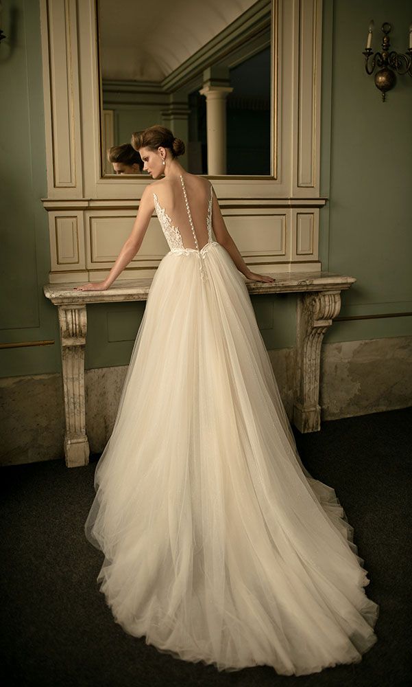2017 off-Shoulder Three-Quarters Overskirt Sweep Train Mermaid Wedding Dress (Dream-100043)